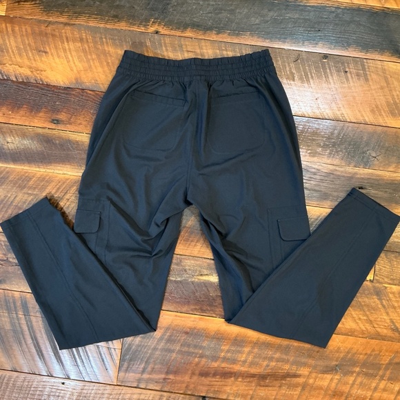 Athleta Trekkie North Jogger Pants Black Size 6T - Picture 5 of 11